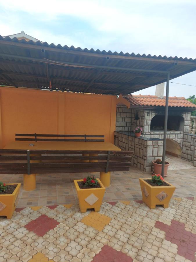 Apartman Sneky Vodnjan Esterno foto